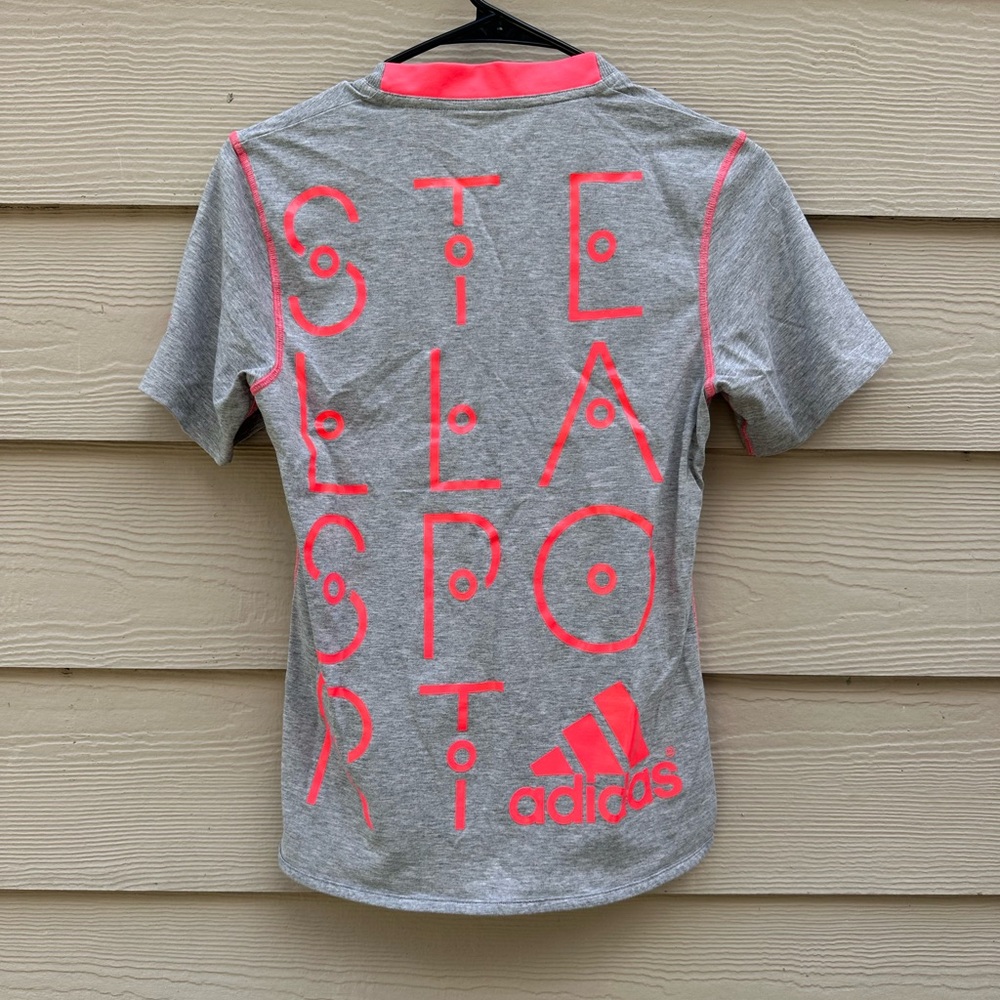 Adidas Stella McCartney Woman's Grey/Neon Pink Logo T- Shirt Size XS (A8)